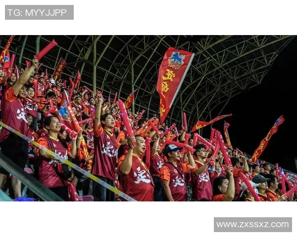 畅享足球直播盛宴与全球球迷一起感受激情与荣耀的瞬间 畅享足球直播盛宴与全球球迷一起感受激情与荣耀的瞬间